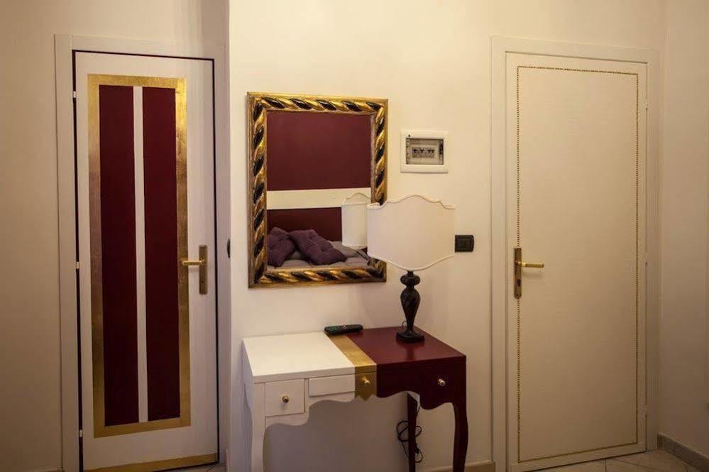 Hotel Due Spade Fidenza Ngoại thất bức ảnh