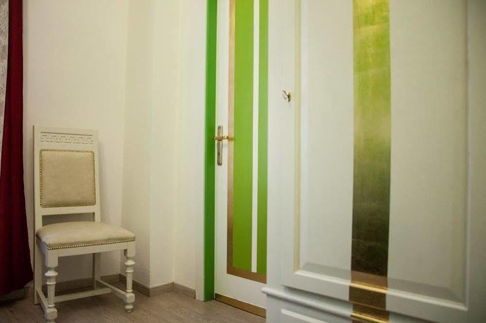 Hotel Due Spade Fidenza Ngoại thất bức ảnh