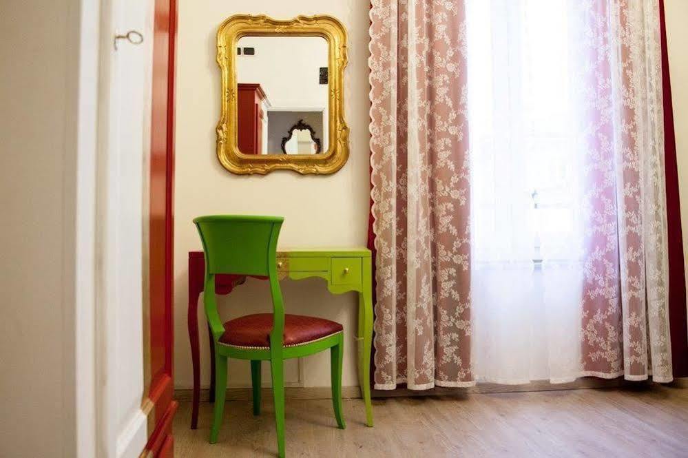 Hotel Due Spade Fidenza Ngoại thất bức ảnh