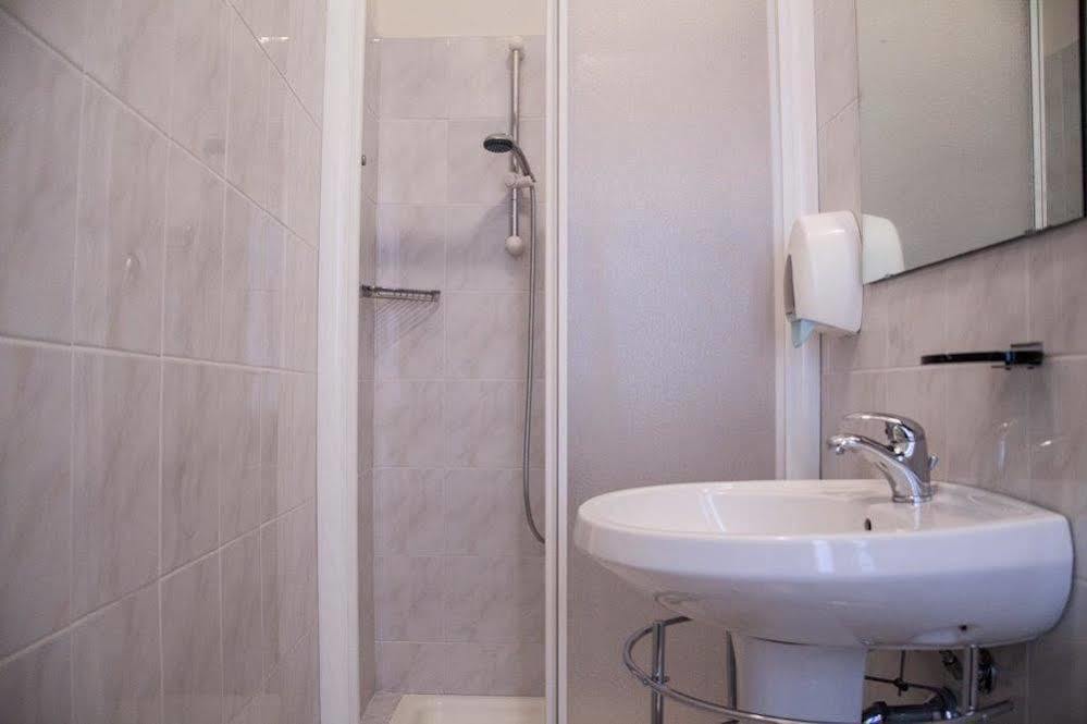 Hotel Due Spade Fidenza Ngoại thất bức ảnh